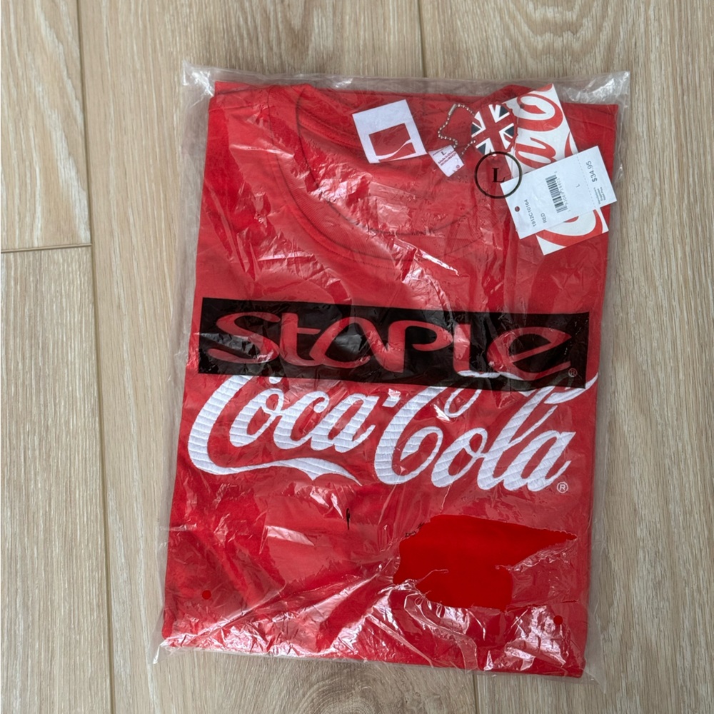 Staple Coka Cola Shirt w/ London Keychain